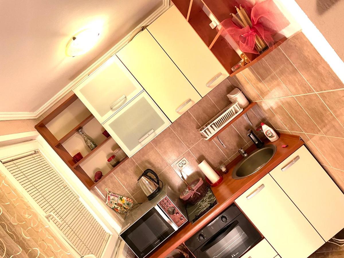 Studio Apartment For Rent In Μπούντβα Εξωτερικό φωτογραφία