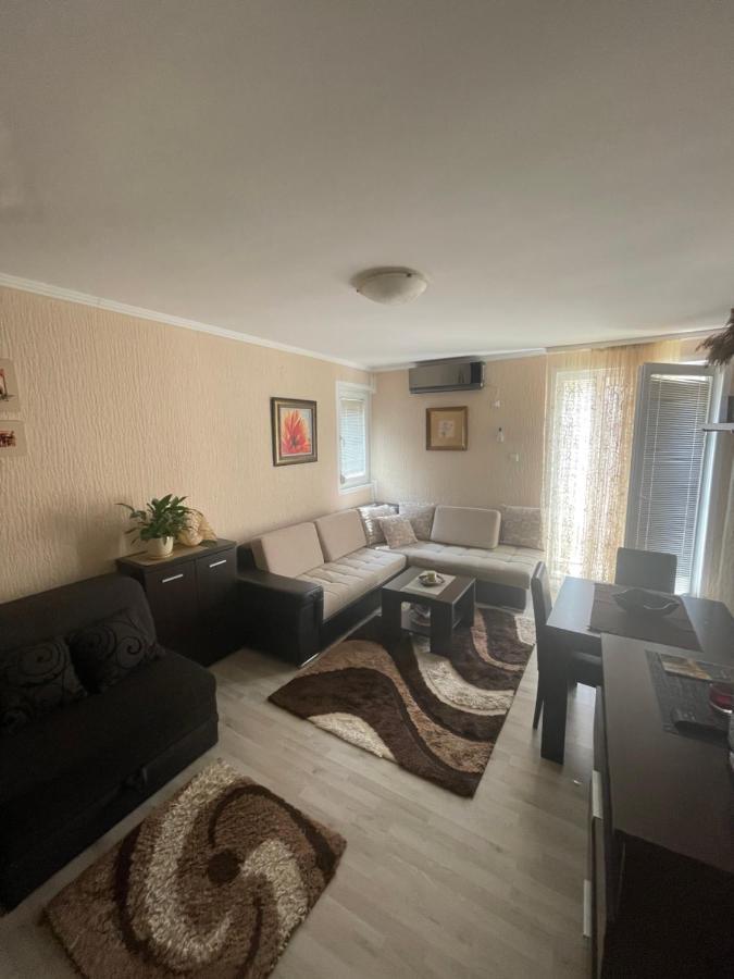 Studio Apartment For Rent In Μπούντβα Εξωτερικό φωτογραφία